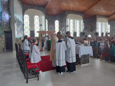 CelebraÃ§Ã£o das CrianÃ§as no SantuÃ¡rio de Laranjeiras do Sul (12/10) 